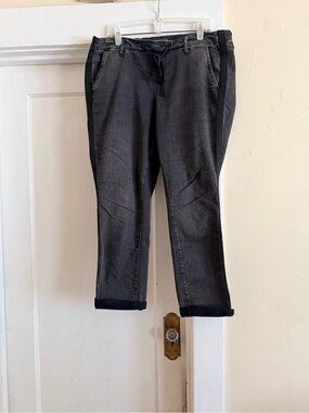 torrid Dark Gray Pull-On Cropped Jeans